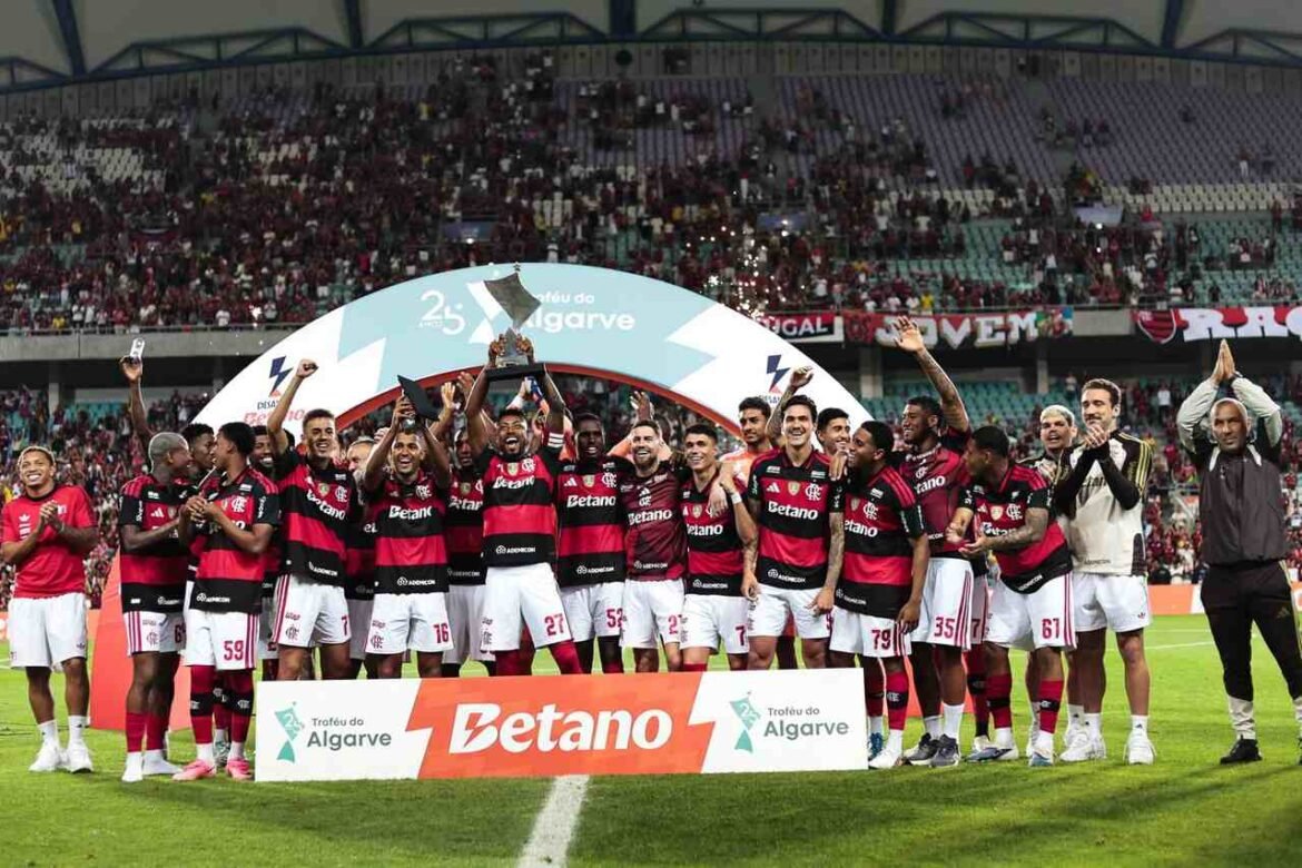 Flamengo encerra jejum histórico com vitória no Torneio de Algarve