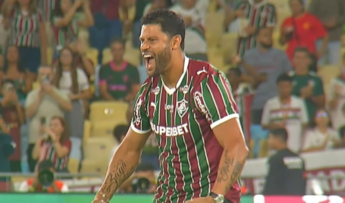 Fluminense inicia a venda de ingressos para amistoso com Hulk; descubra como garantir o seu.