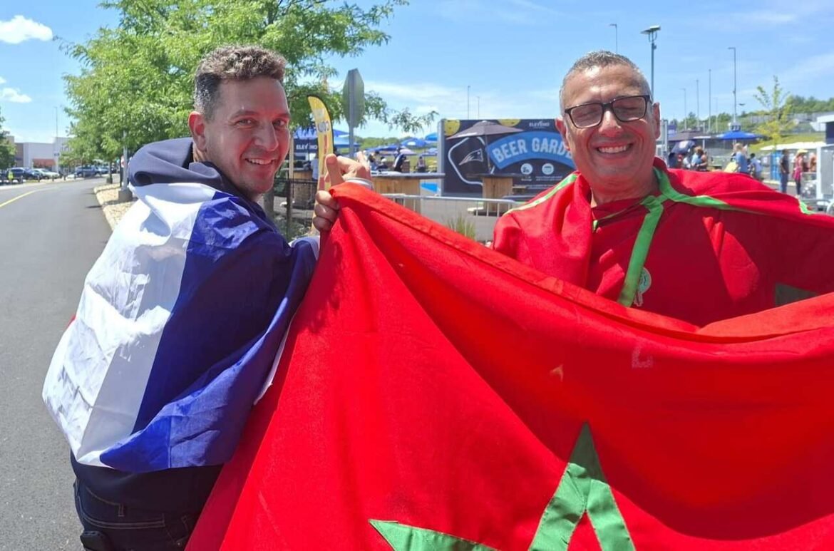 Franceses e Marroquinos Celebram Juntos Pré-Jogo em Boston