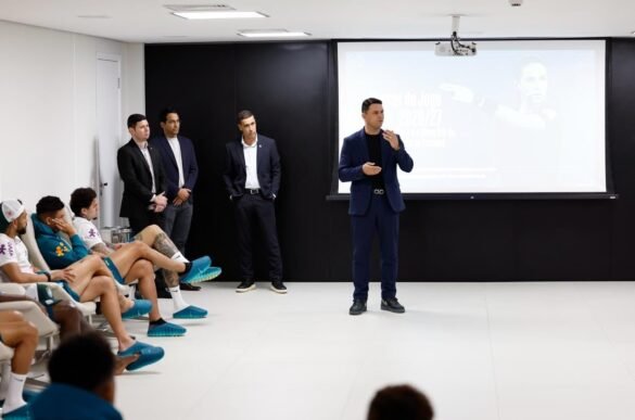 Futebol Brasileiro Adota Novas Estratégias com Lenta Evolução