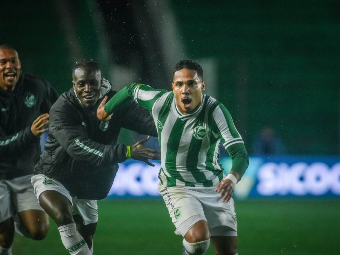 Juventude derrota o Avaí com gol no final da partida e reassume posição no G2