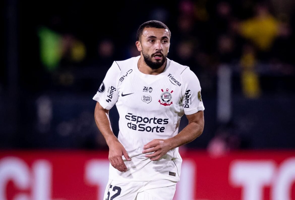 Labyad, jogador do Corinthians, sofre lesão no ligamento do joelho e pode ficar fora dos campos até 2026