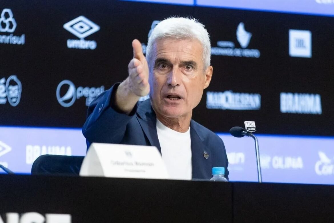 Luís Castro se pronuncia sobre solicitações por Renato Gaúcho no Grêmio