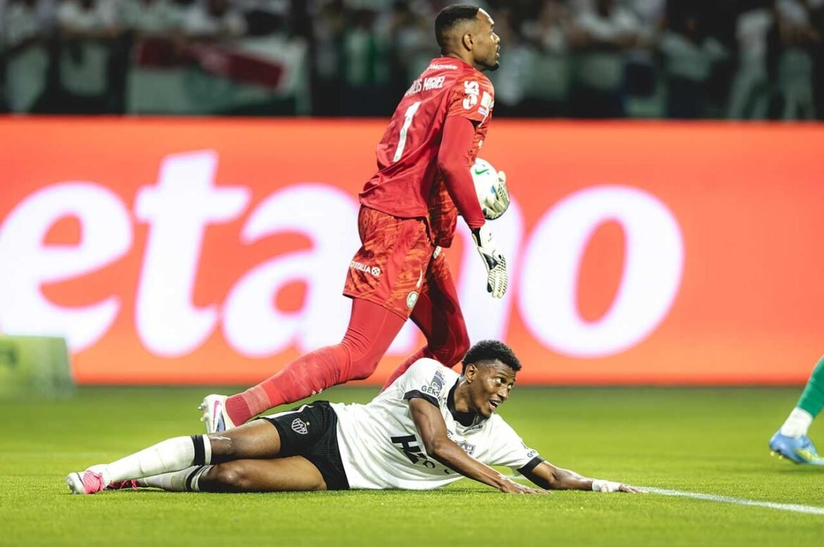 Marcos envia mensagem a Carlos Miguel após erro no Palmeiras: "Isso acontece com qualquer um"