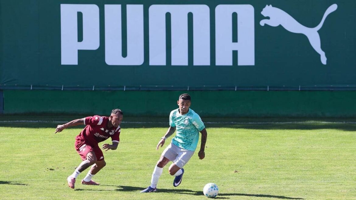 Palmeiras triunfa sobre Juventus em amistoso e finaliza preparação para retorno do Brasileirão