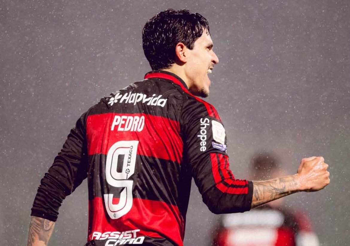 Pedro, o novo goleador do Brasileirão, discute planos até 2030