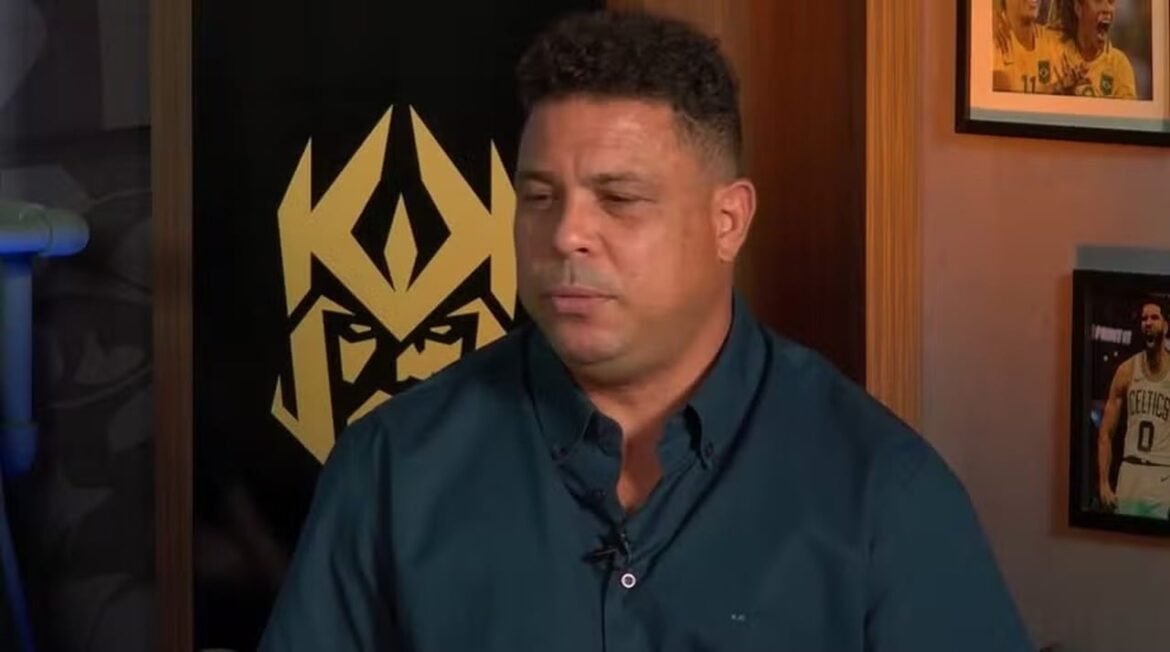 Ronaldo orienta Neymar após a eliminação: "Evite decisões precipitadas neste momento"