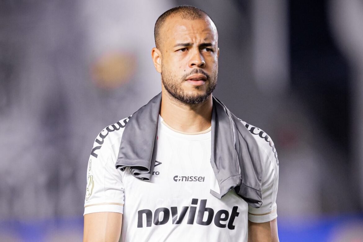 Santos enfrenta impasse na rescisão contratual com Mayke, e situação segue para o jurídico