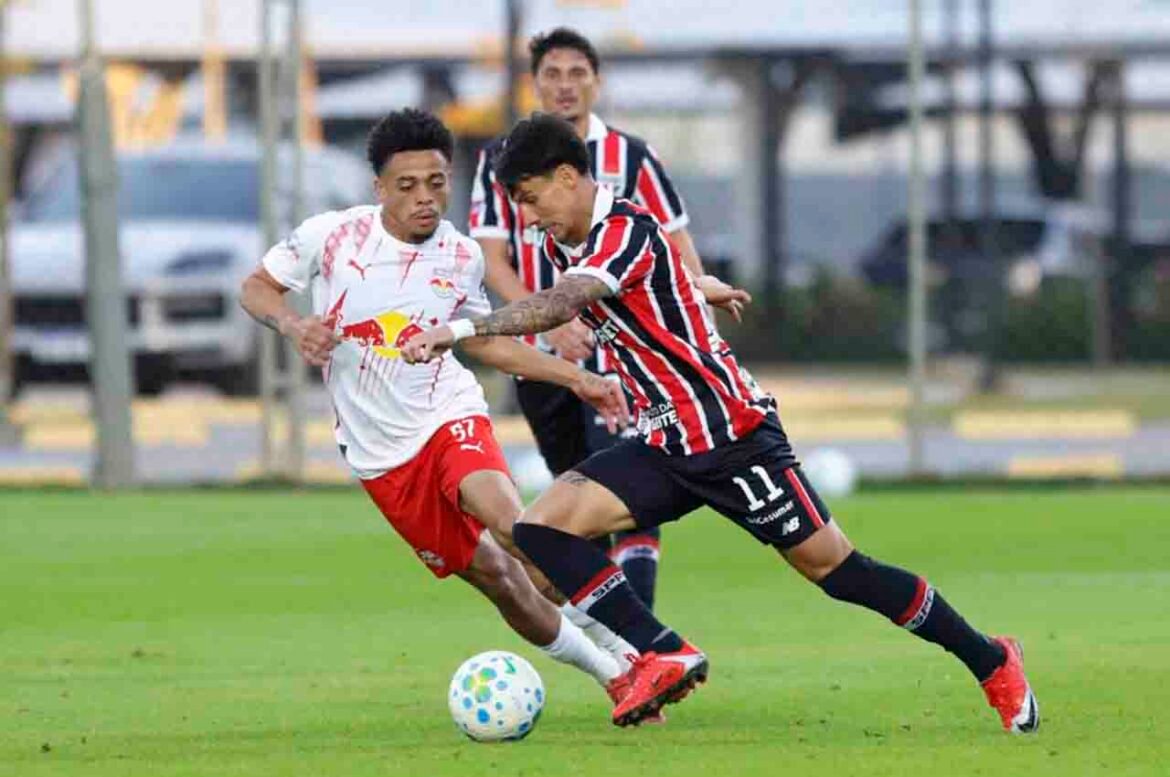 São Paulo empata com o Bragantino em partida amistosa