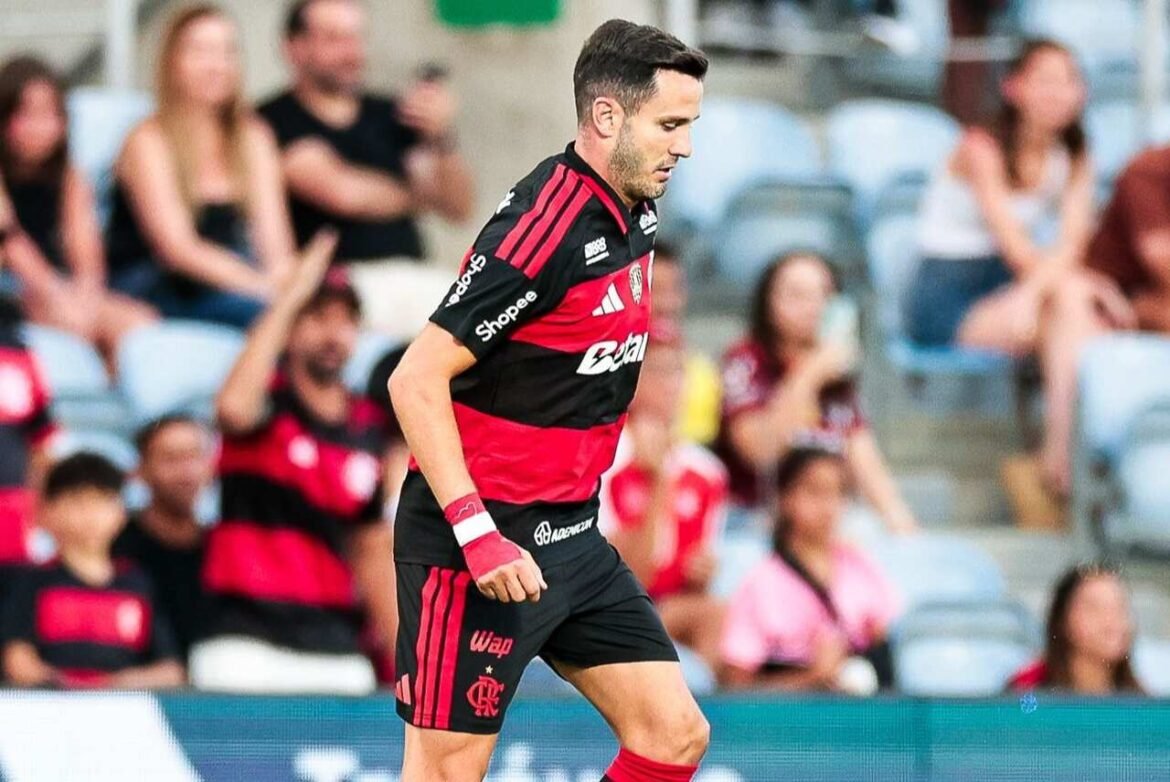 Saúl Ñíguez tenta recuperar posição no Flamengo após desafios enfrentados