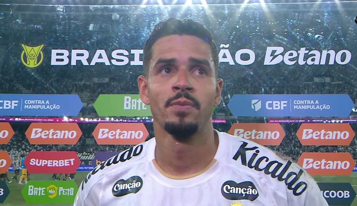 Veríssimo pede maior eficiência ao Santos: "Precisamos decidir a partida"
