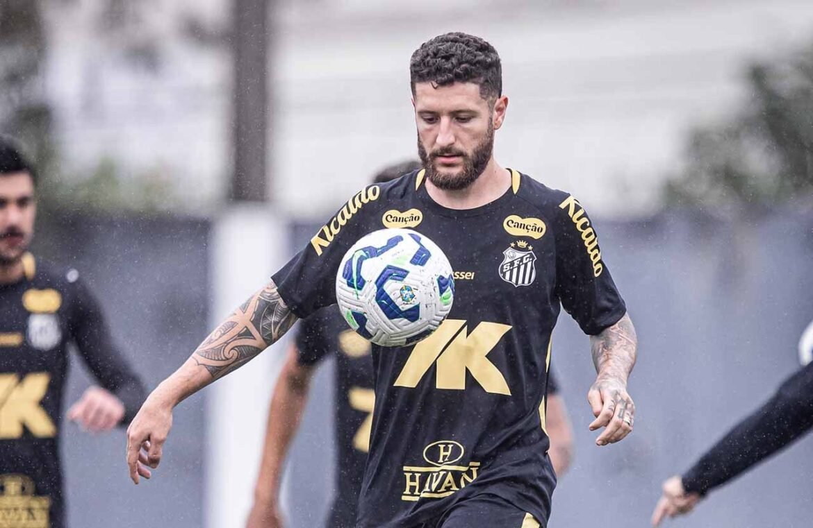 Zé Rafael espera oportunidade no exterior para decidir futuro no Santos