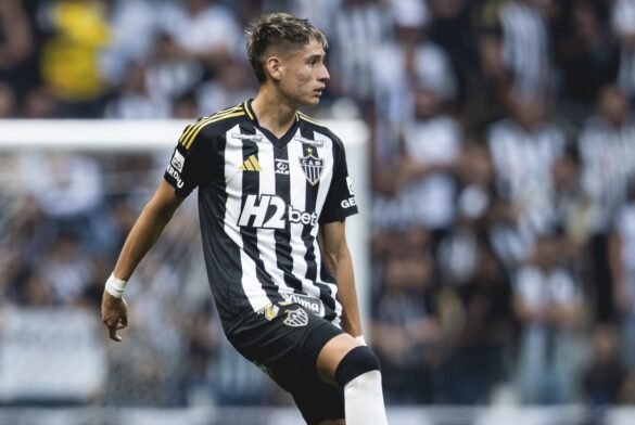 Atlético anuncia empréstimo de Iván Román ao Colo-Colo