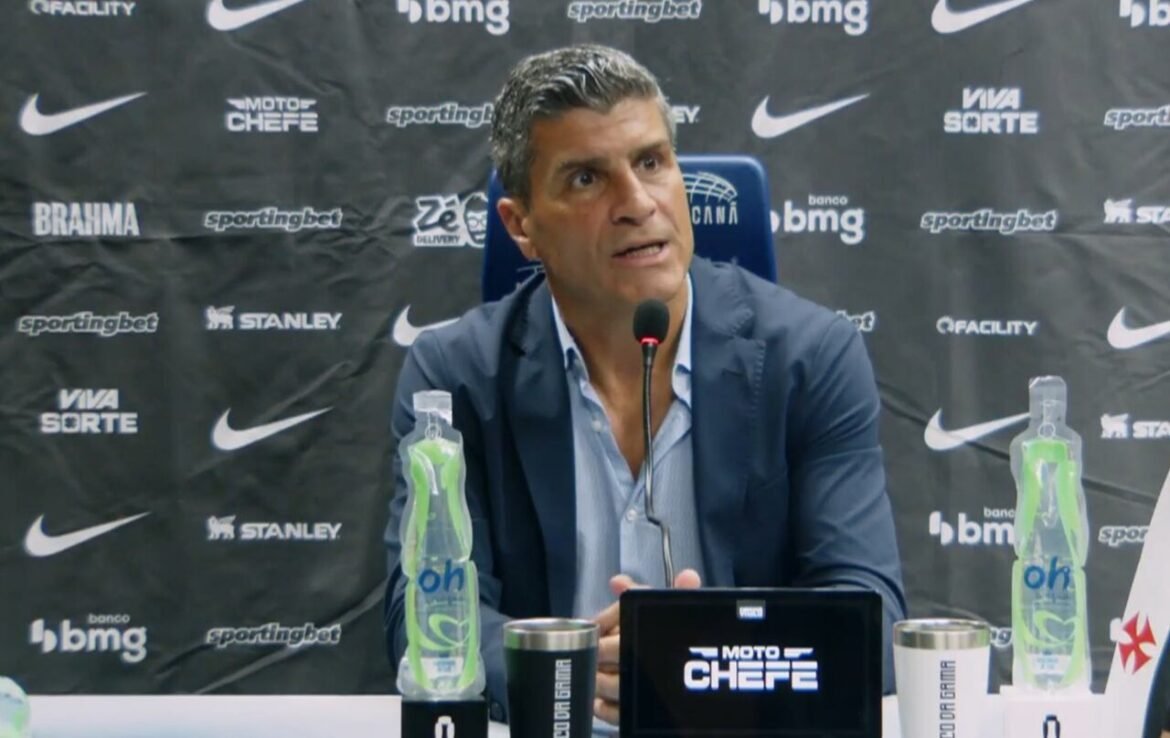 Avaliação de Pedro Emanuel sobre a estreia dos novos reforços no Vasco
