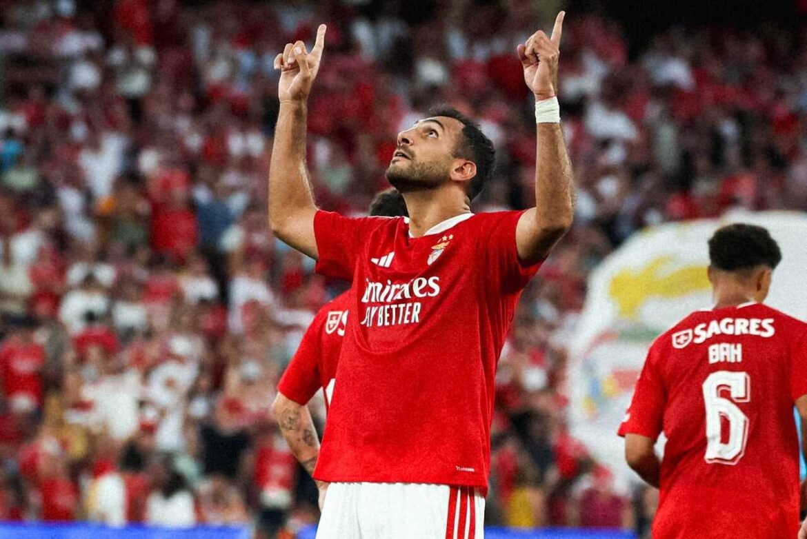 Benfica vence Hearts com grande desempenho e avança rumo ao play-off da Liga Europa