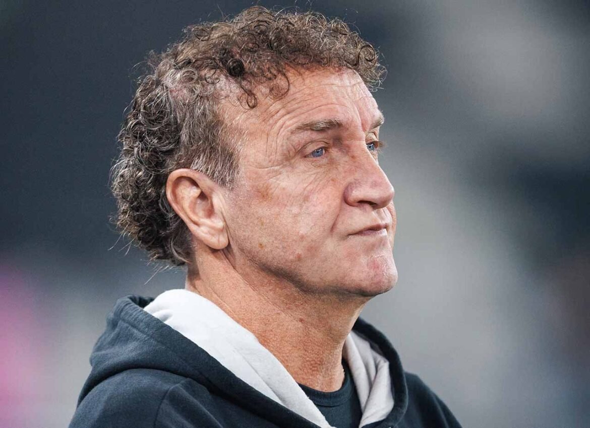 Cuca Hesita sobre Neymar no Santos: "Vamos Avaliar Novamente"