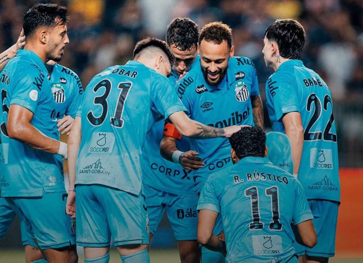 Cuca explica a escolha por deixar Neymar no banco no Santos: "Ele chegou e fez a diferença"