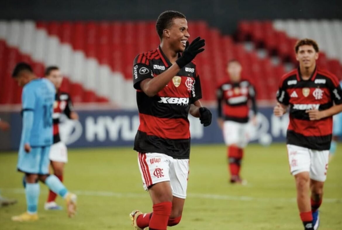 Flamengo confirma transferência de promessa das categorias de base para o Benfica