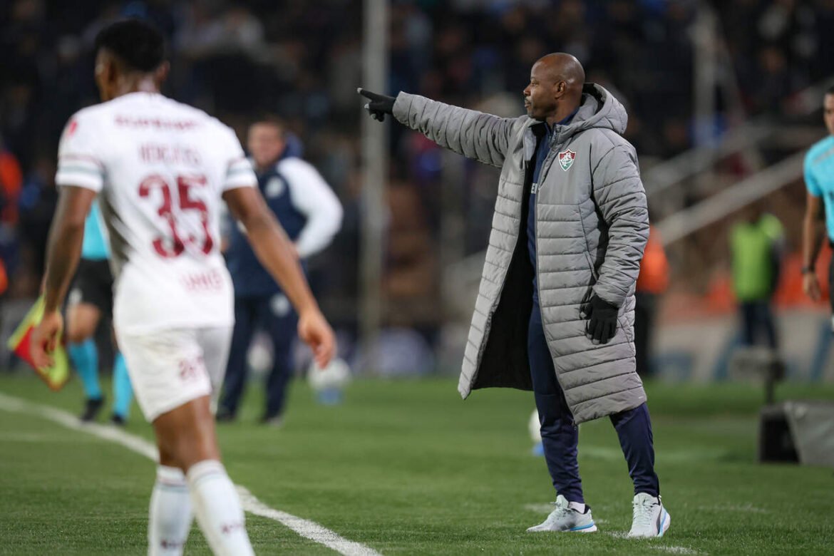 Fluminense aguarda com calma a escolha de novo treinador e confia em Marcão para o momento atual