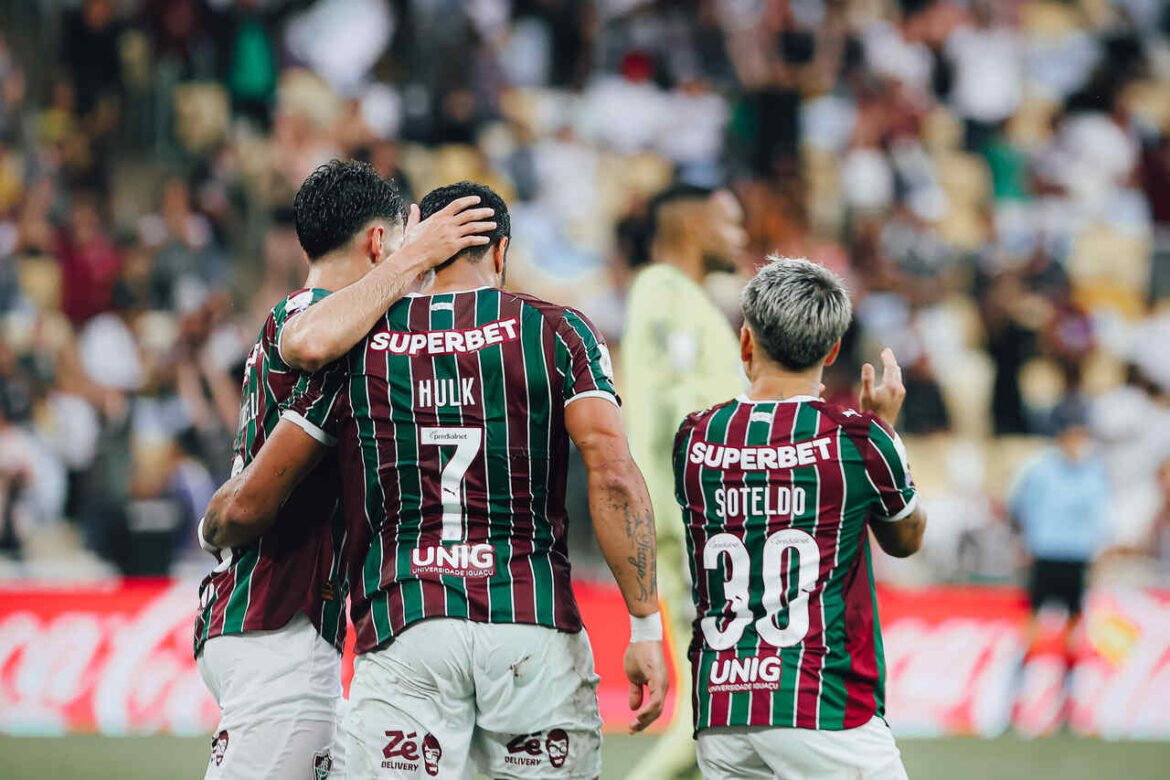 Fluminense garante vitória sobre o Palmeiras com gol nos minutos finais