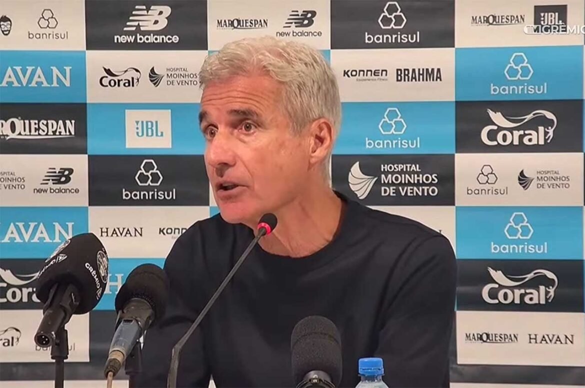 Luís Castro destaca importância do empate do Grêmio e classifica partida de volta como uma "final"