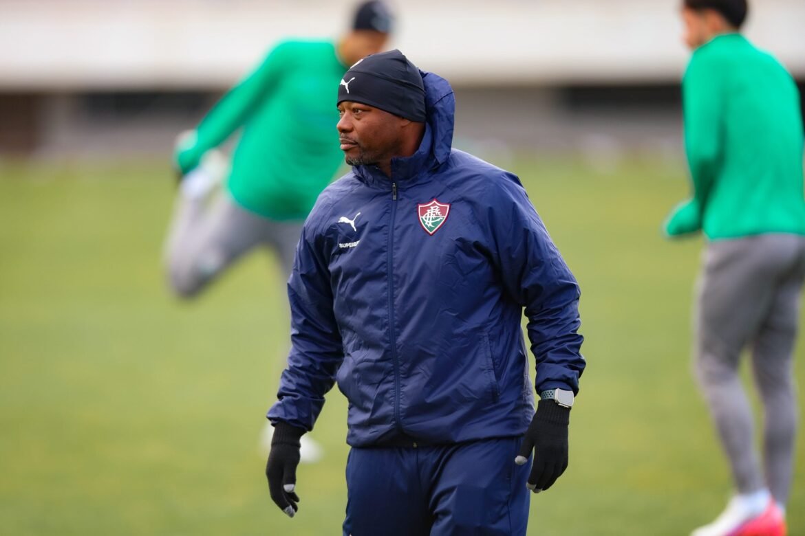 Marcão confirma retorno da defesa principal em partida decisiva da Libertadores