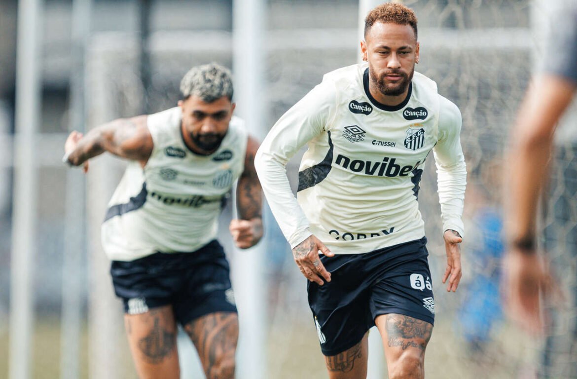 Neymar deve retornar na tarde desta terça-feira para o confronto entre Santos e Remo