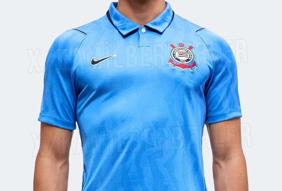 Nova terceira camisa do Corinthians é divulgada nas redes sociais
