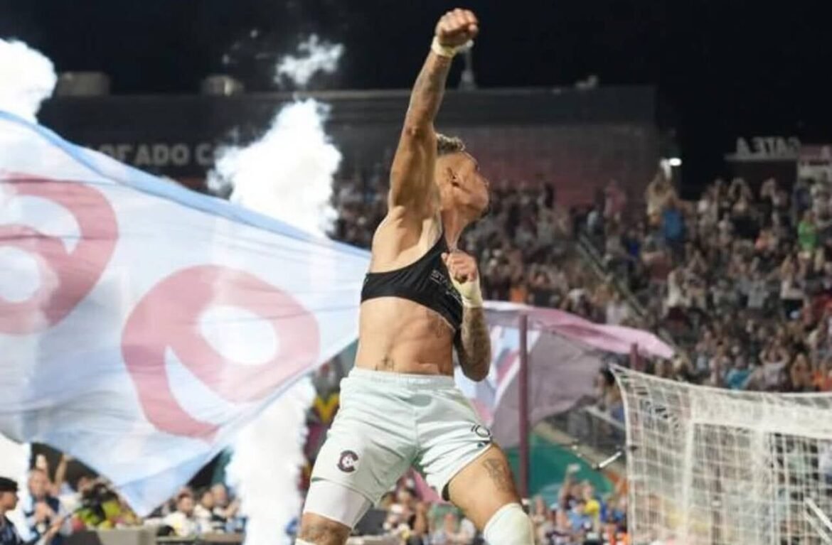 Rafael Navarro brilha nos minutos finais e mantém o Colorado Rapids na disputa pelos playoffs da MLS.