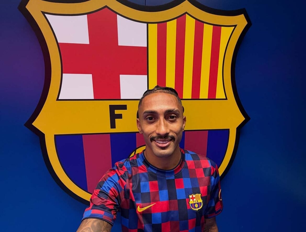 Raphinha realiza seu discurso inaugural como capitão do Barcelona: "Unidos somos mais fortes"
