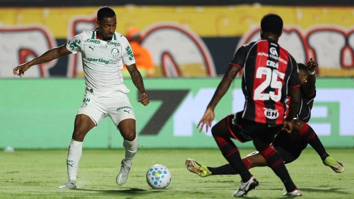 STJD acusa atletas, dirigente e o clube Vitória