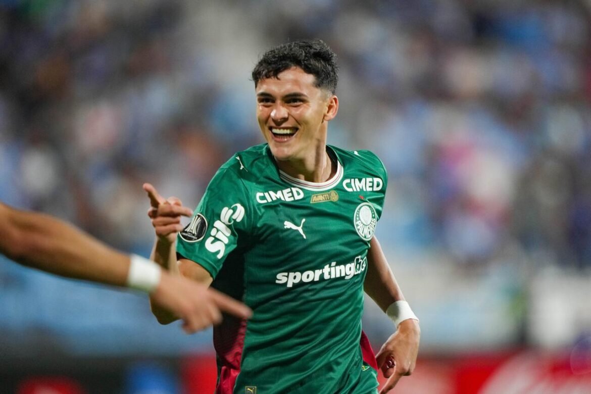 Sosa se destaca no Palmeiras e brilha em meio à forte concorrência no ataque